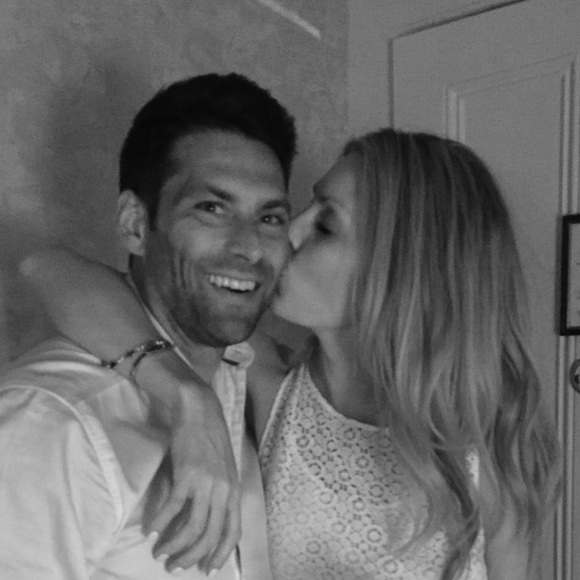 Meet your Posher, Margot - Picture 1 of 1